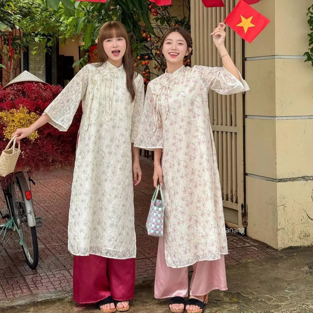Áo dài voan tơ TƯỜNG VÂN in hoạ tiết hoa nhỏ pastel kèm quần satin