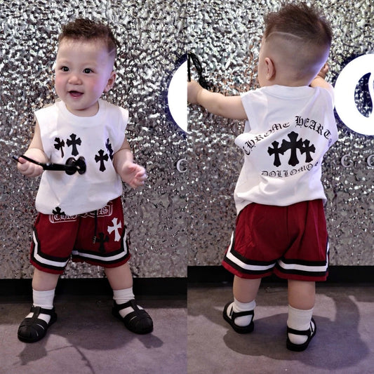 Bộ áo ba lỗ quần short viền xẻ cho bé trai hình chữ thập
