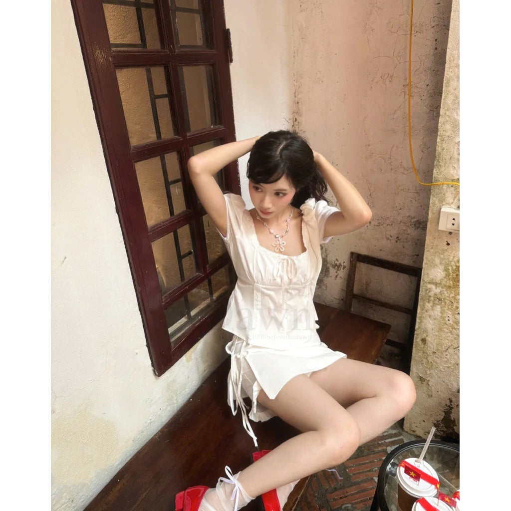 Áo cổ vuông tay bồng thắt nơ vintage local brand Việt Nam
