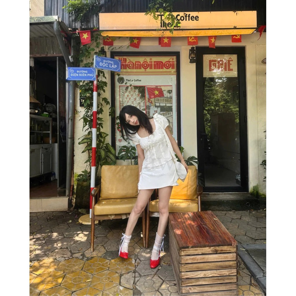 Áo cổ vuông tay bồng thắt nơ vintage local brand Việt Nam