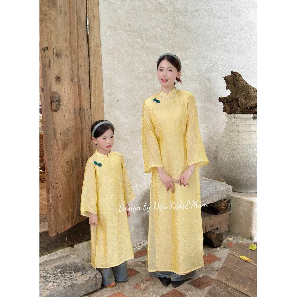 Áo dài 4 tà lạ mắt chất liệu tơ óng cho mẹ và bé gái