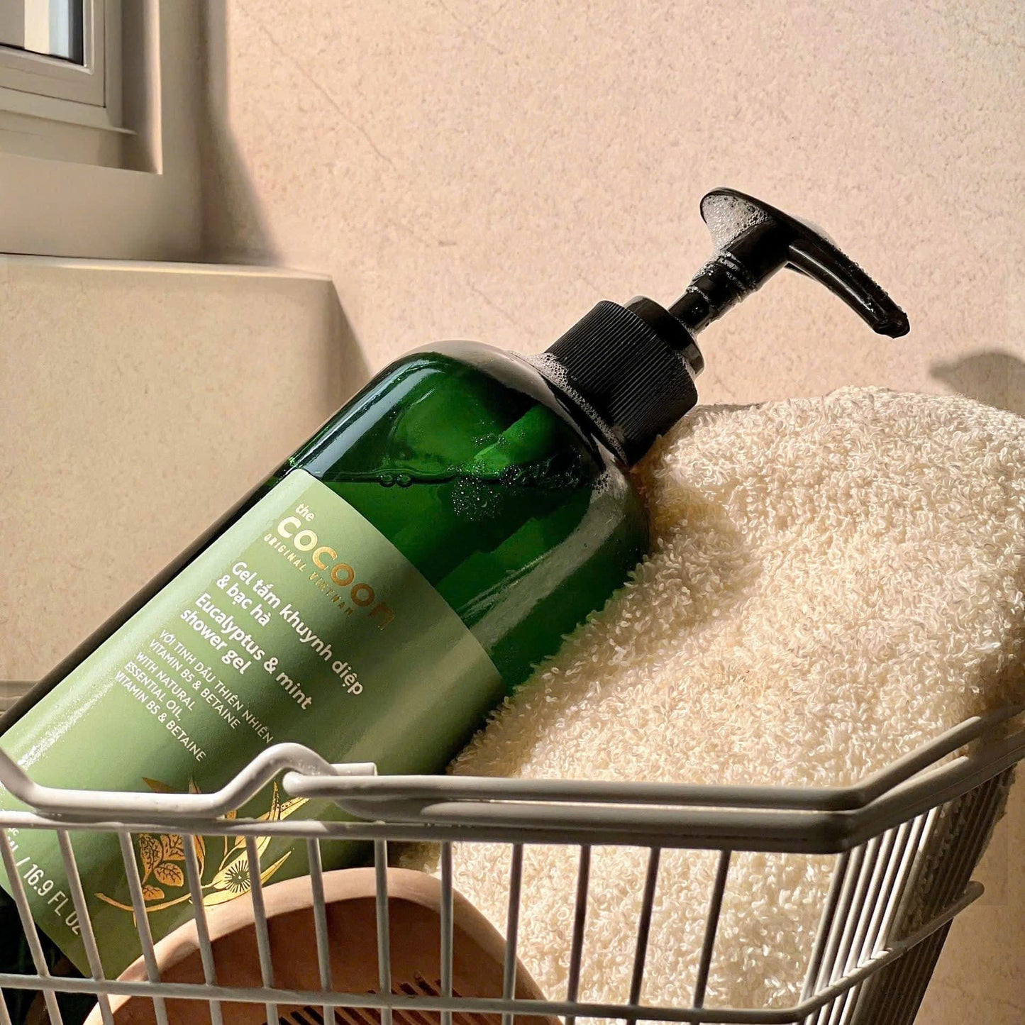 Có sẵn | Gel tắm khuynh điệp & bạc hà Cocoon 500ml