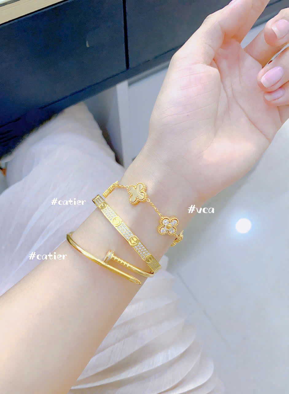 Vòng VIP -  Kết hợp với vòng VCA – Lấp lánh sang trọng ✨