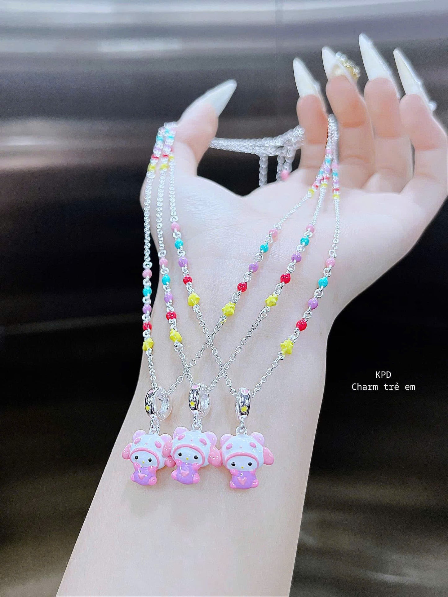 Dây chuyền bạc charm hoạt hình rực rỡ cho bé