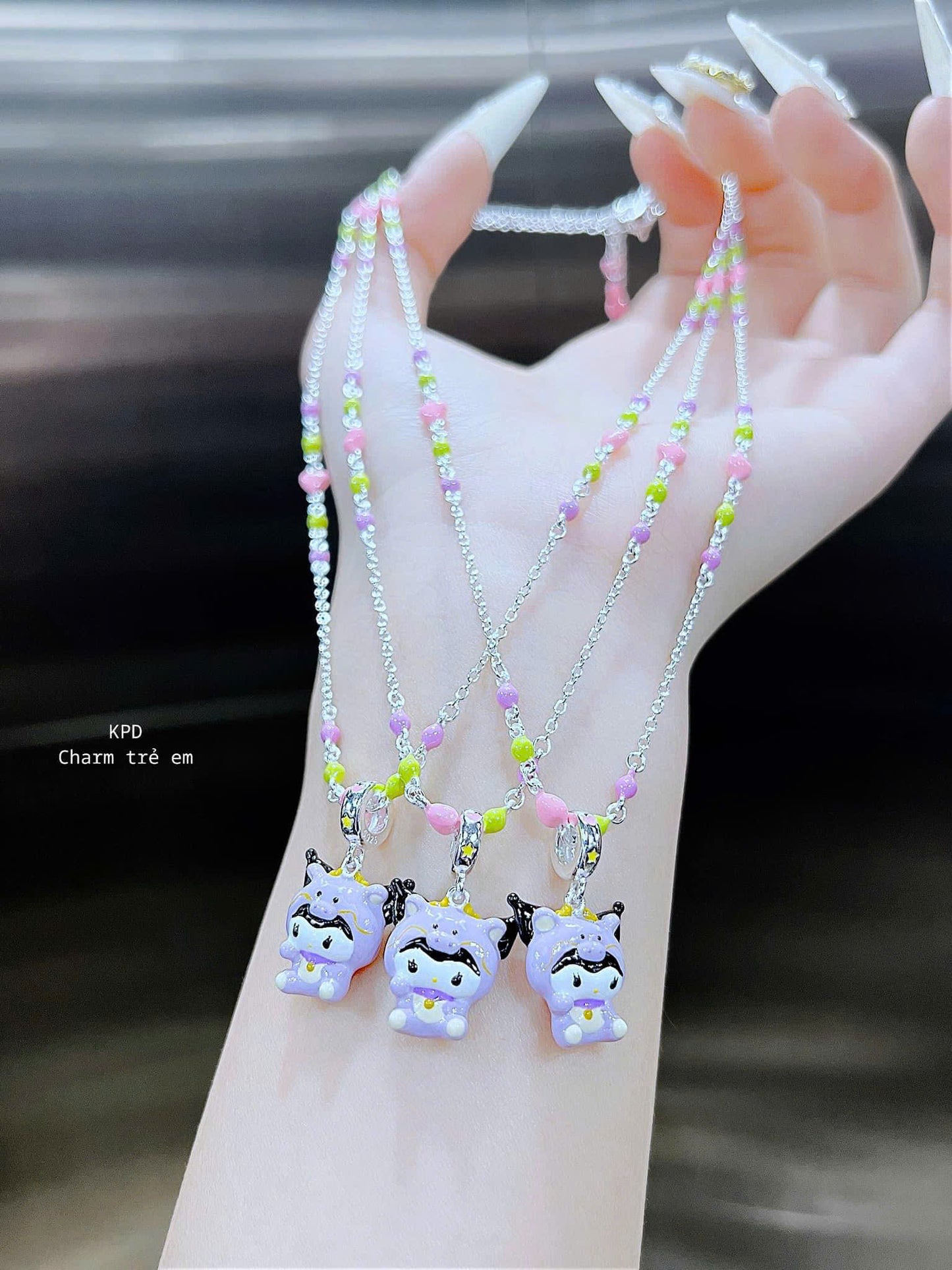 Dây chuyền bạc charm hoạt hình rực rỡ cho bé