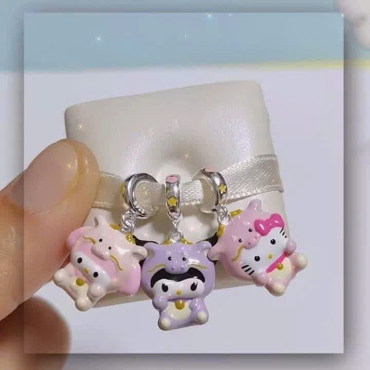 Khuyên tai bạc charm hoạt hình rực rỡ cho bé