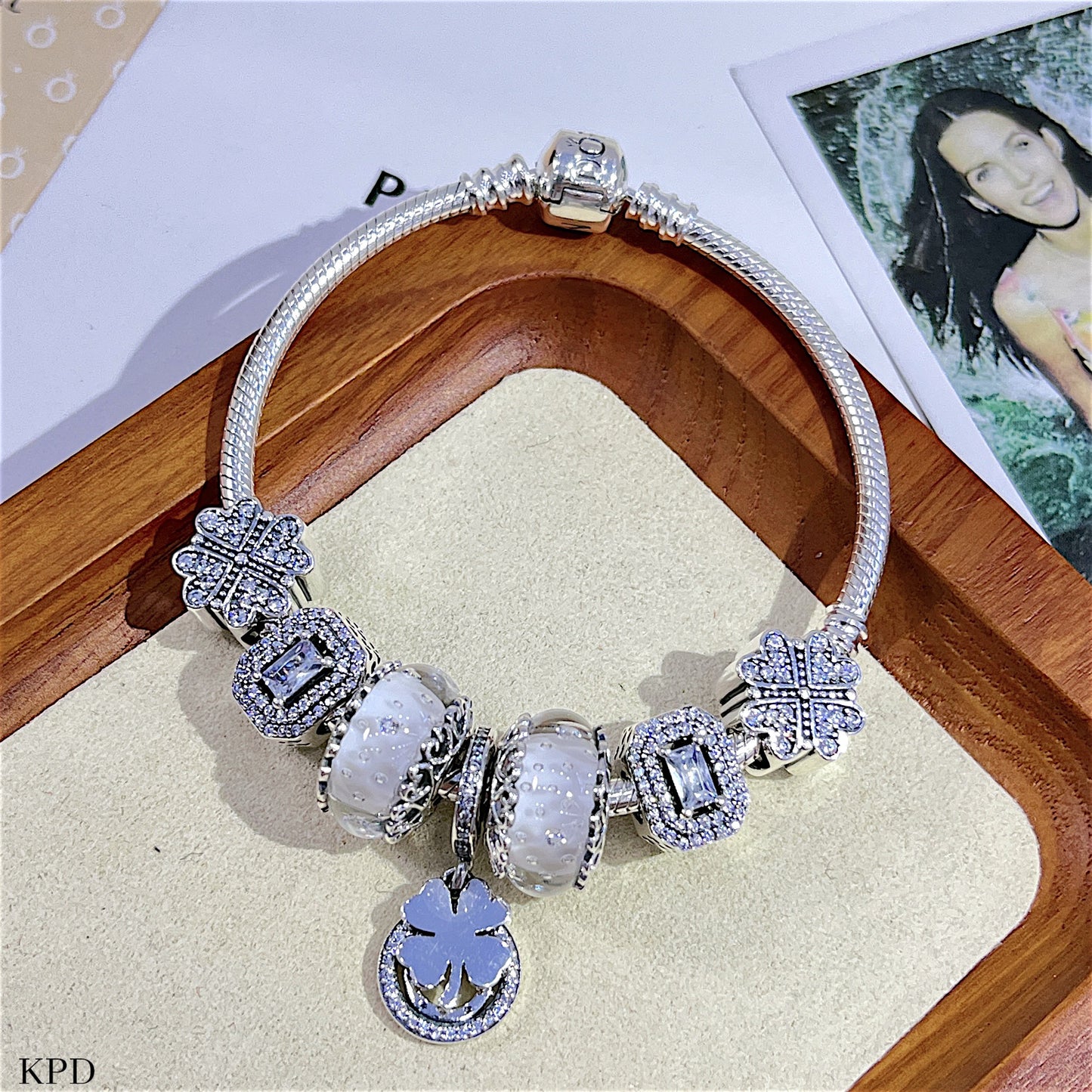 Vòng bạc charm Pan nhiều màu