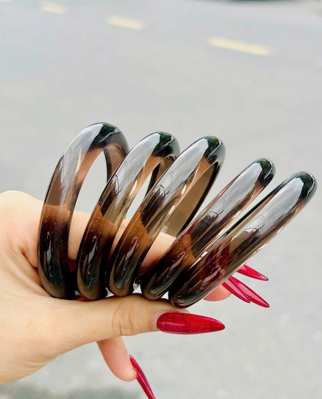 Vòng Thạch Anh Khói tông màu trầm