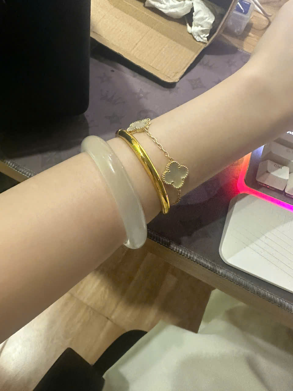 Vòng đá mắt mèo nhiều màu hottrend