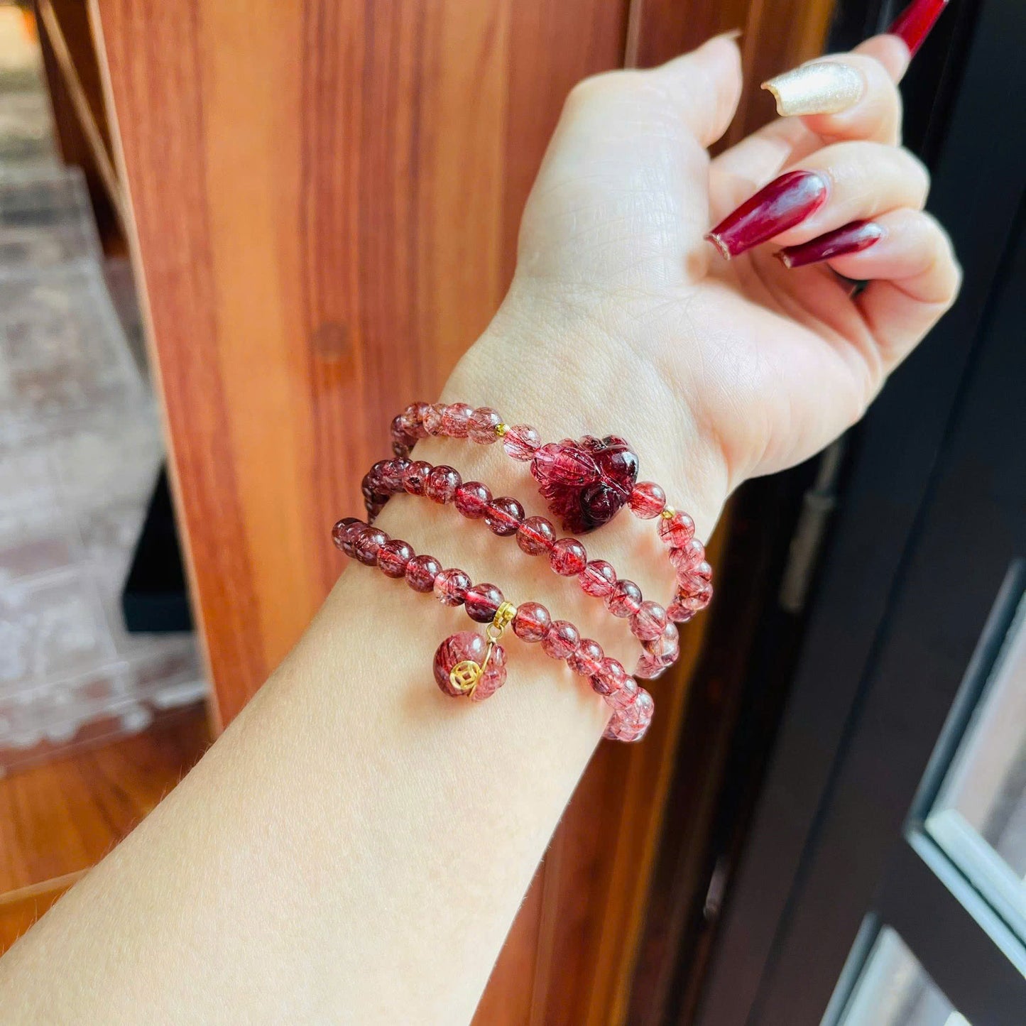 Chuỗi tóc đỏ mix hồ ly + charm túi tiền