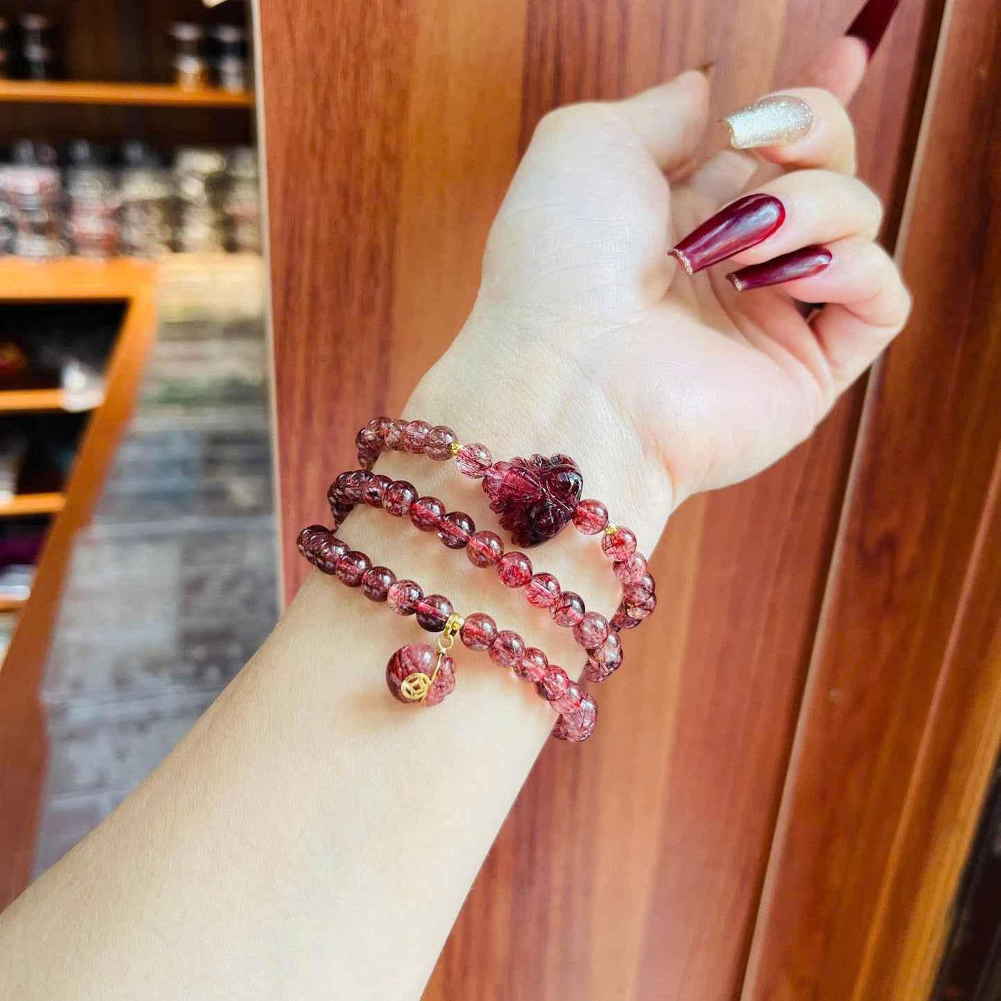Chuỗi tóc đỏ mix hồ ly + charm túi tiền