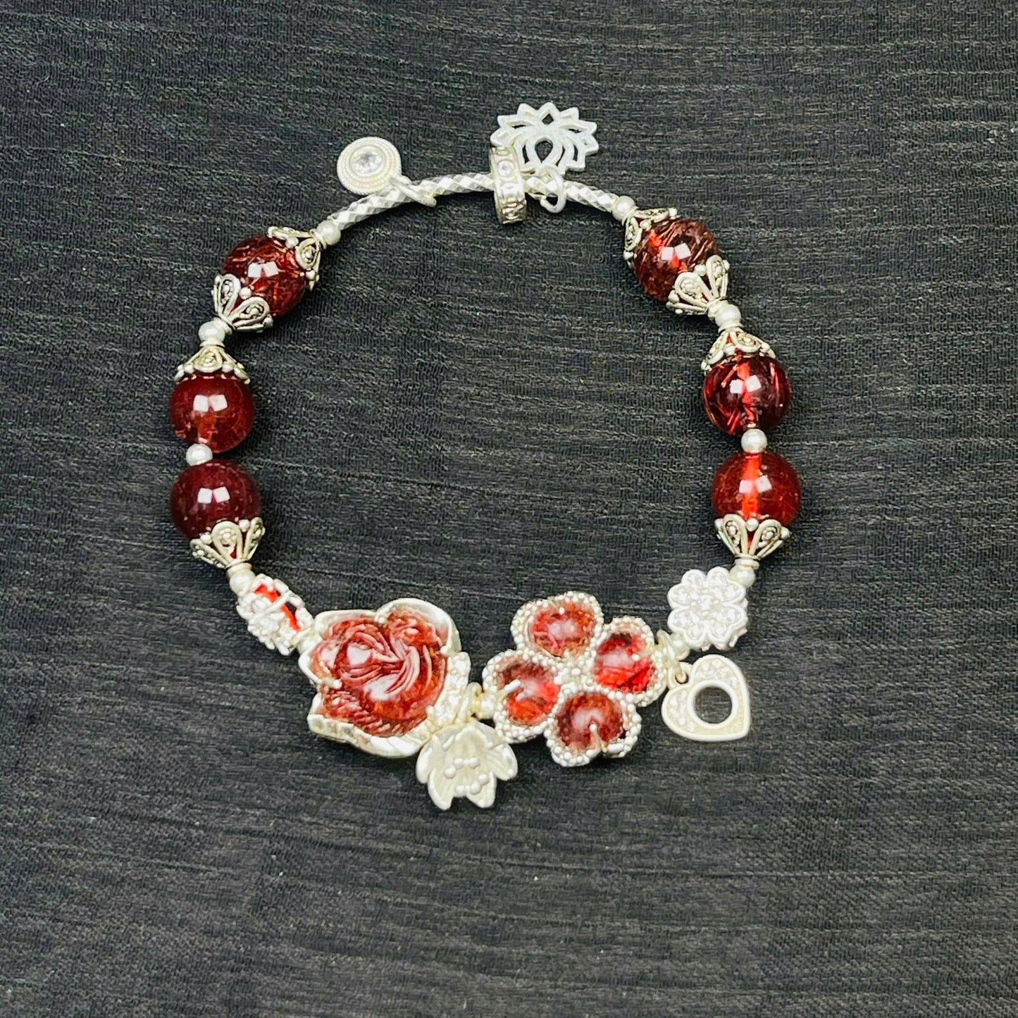 Lắc bạc charm đá thạch anh tự nhiên