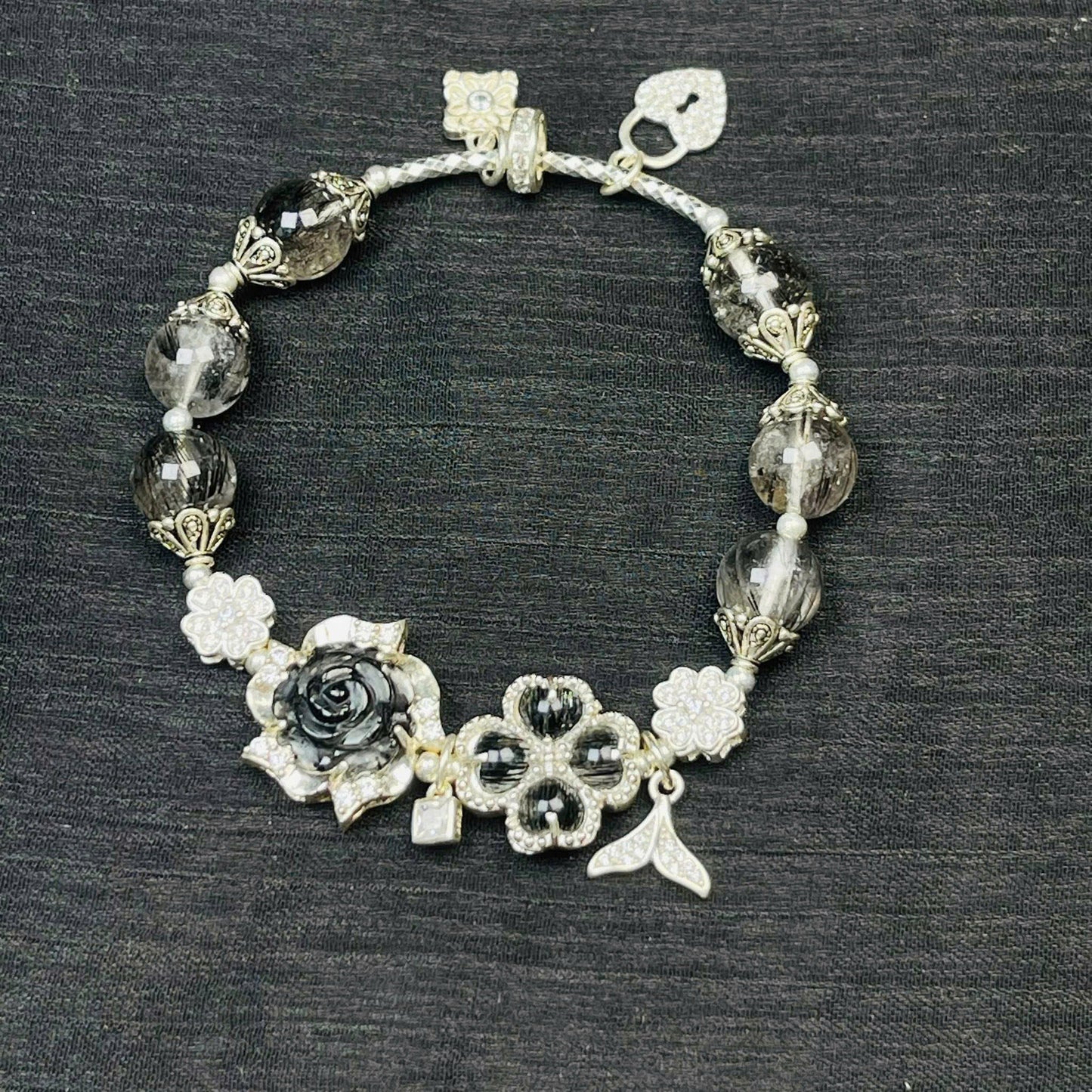 Lắc bạc charm đá thạch anh tự nhiên