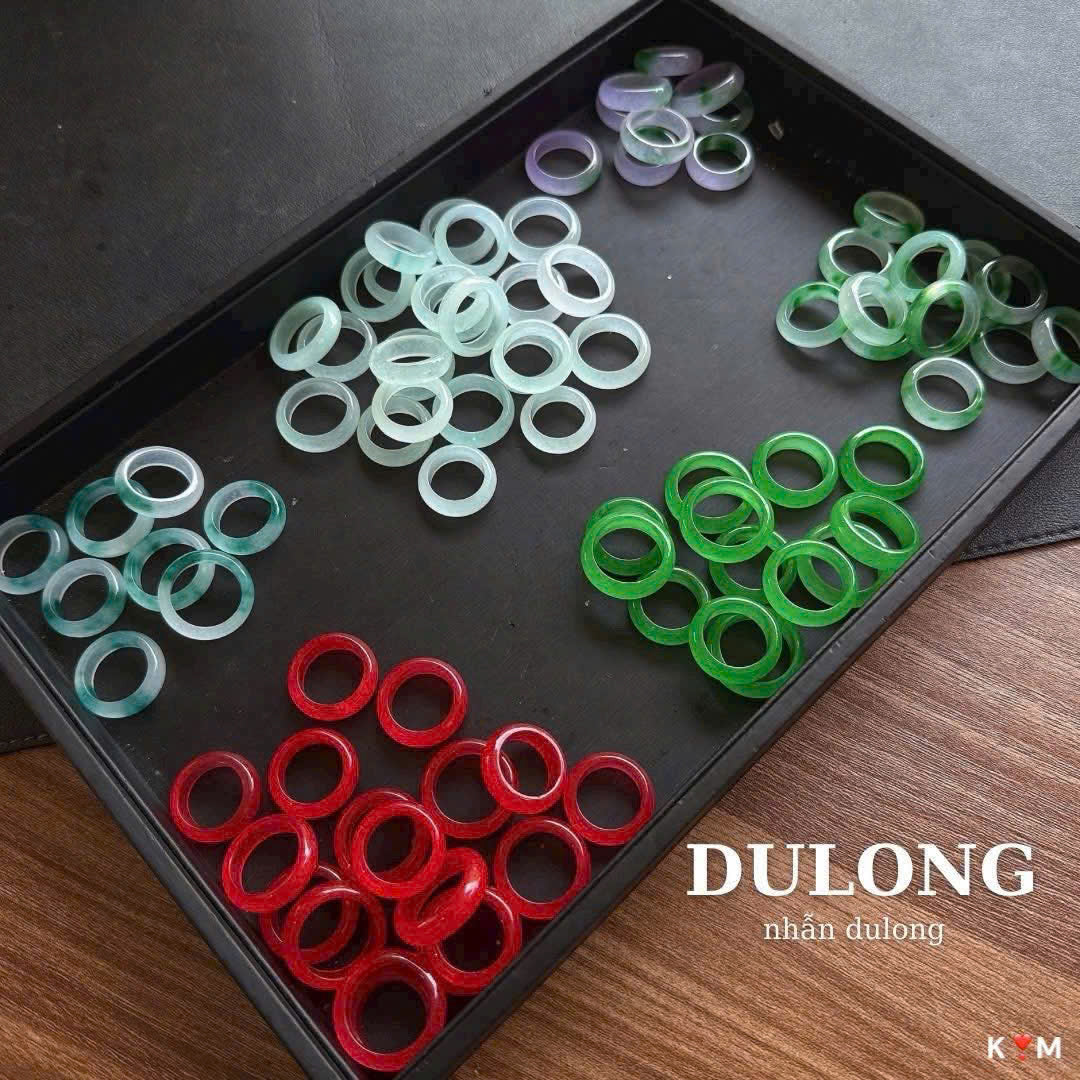 Nhẫn Du Long
