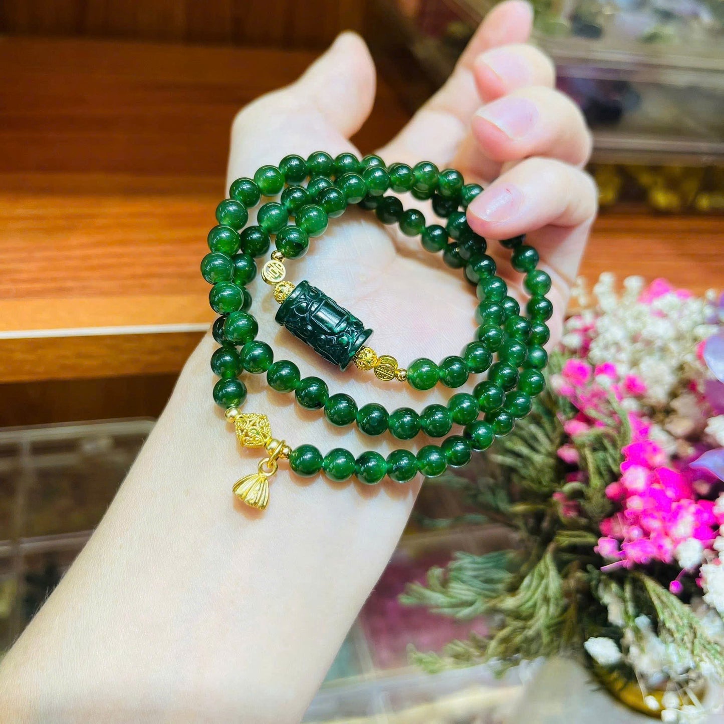 Ngọc bích 6ly mix charm ngọc bích + charm bạc xi vàng