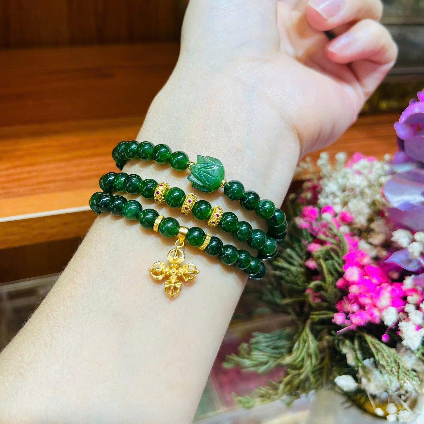 Ngọc bích 6ly mix charm ngọc bích + charm bạc xi vàng