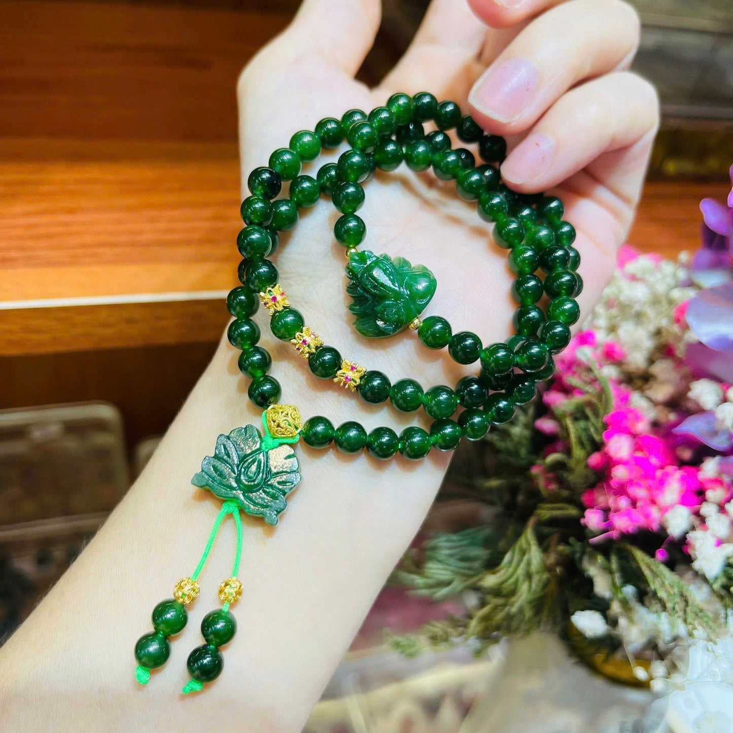 Ngọc bích 6ly mix charm ngọc bích + charm bạc xi vàng