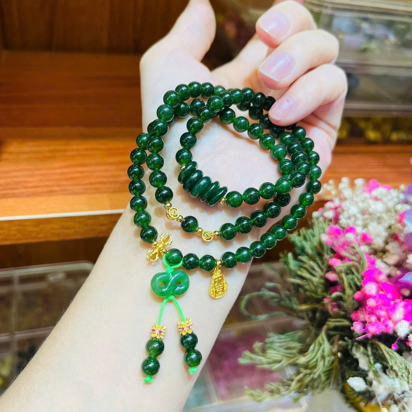 Ngọc bích 6ly mix charm ngọc bích + charm bạc xi vàng