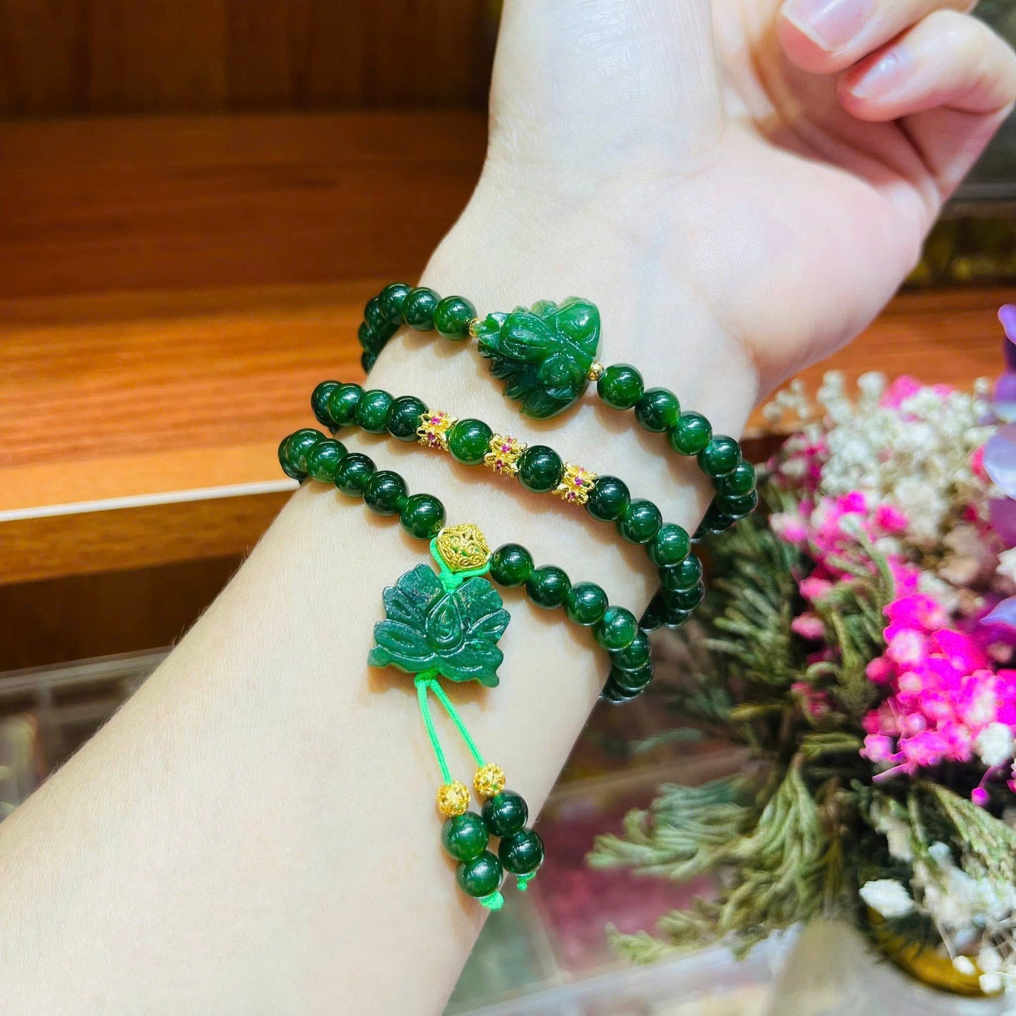 Ngọc bích 6ly mix charm ngọc bích + charm bạc xi vàng