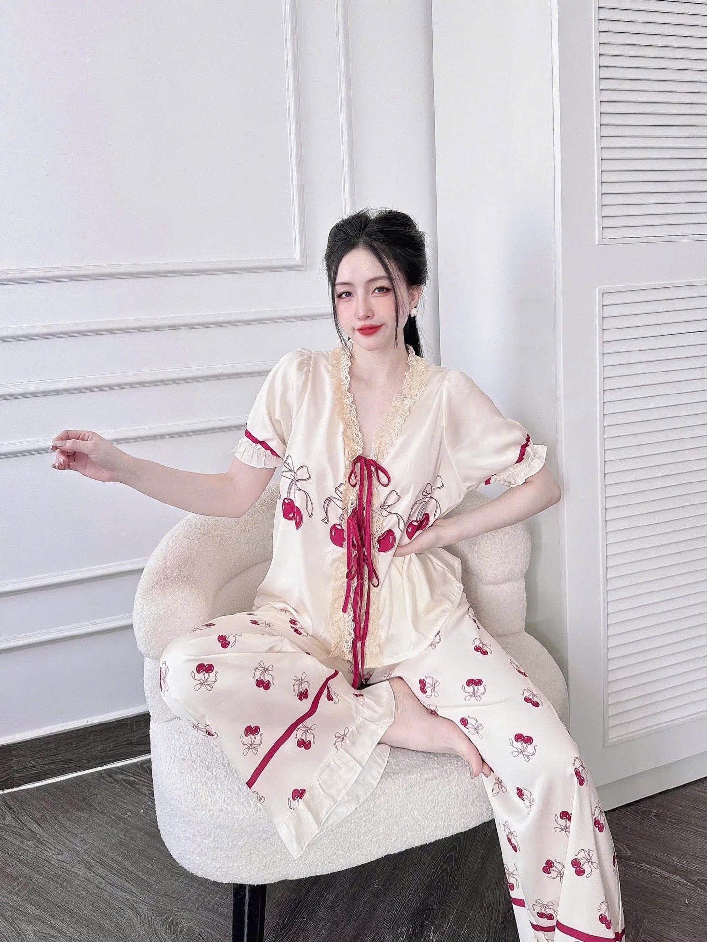Pijama tiểu thư cột nơ tay ngắn quần dài