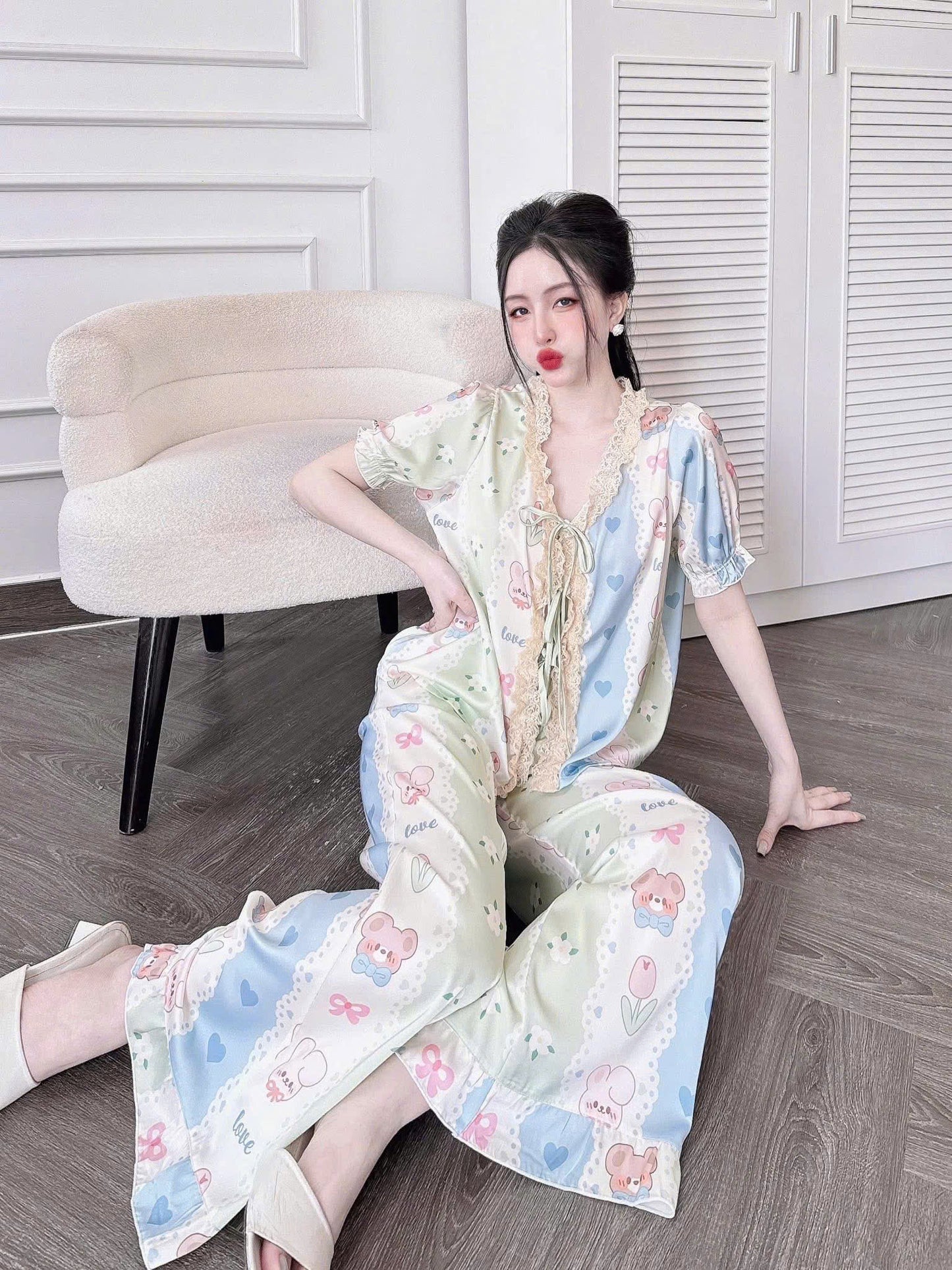 Pijama tiểu thư cột nơ tay ngắn quần dài