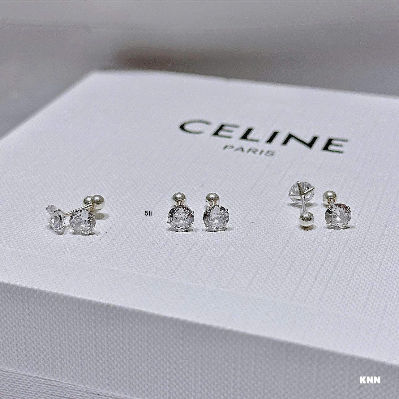Khuyên bạc nụ chốt xoắn
