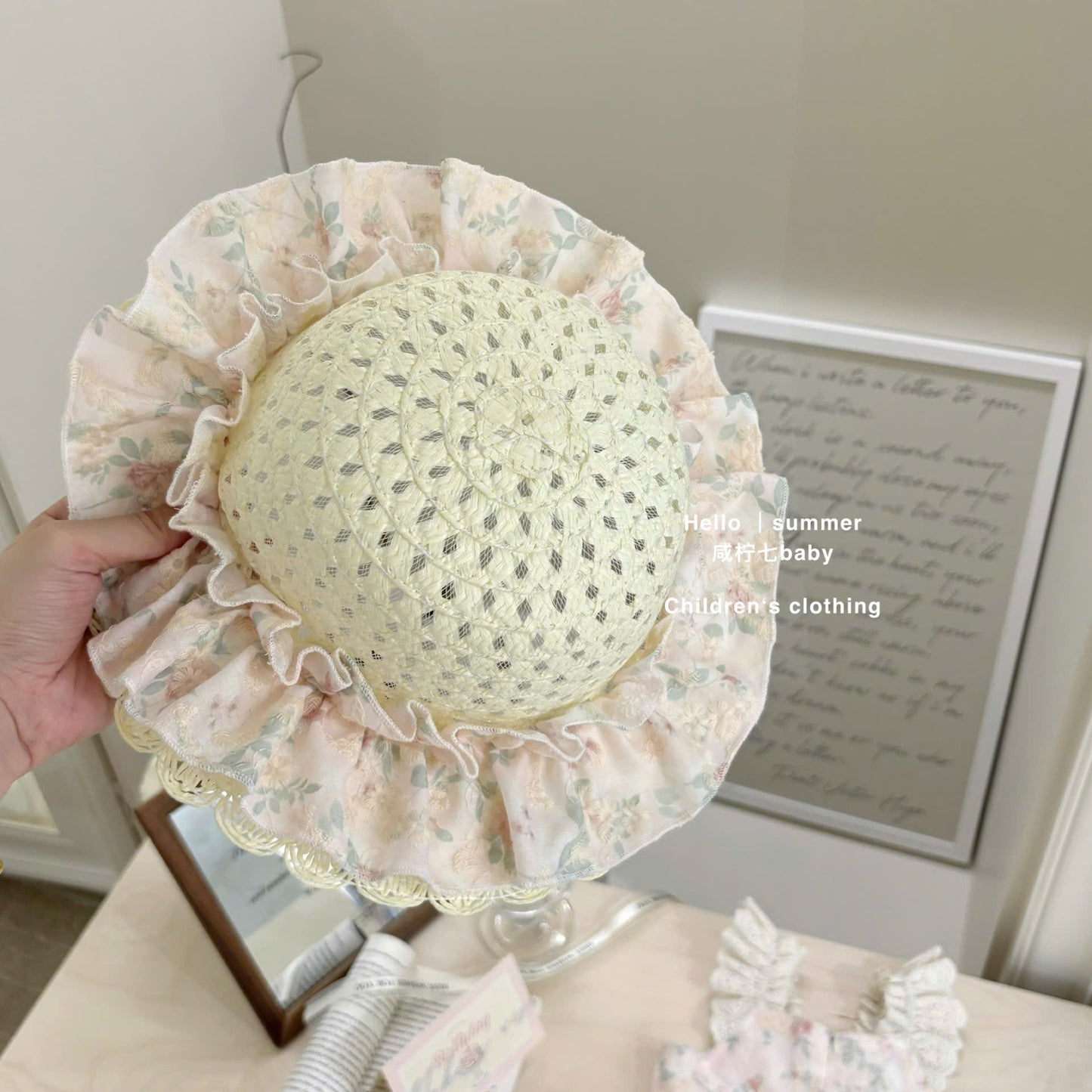 Đầm 2 dây hoa nhí hồng nhạt cho bé