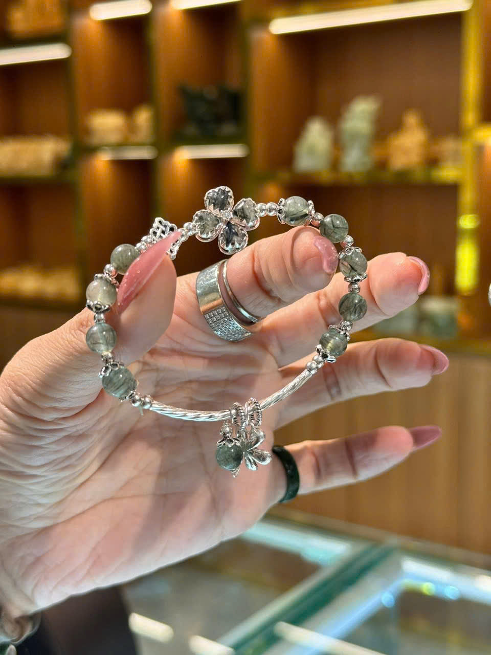 Vòng bạc phối charm đá tự nhiên