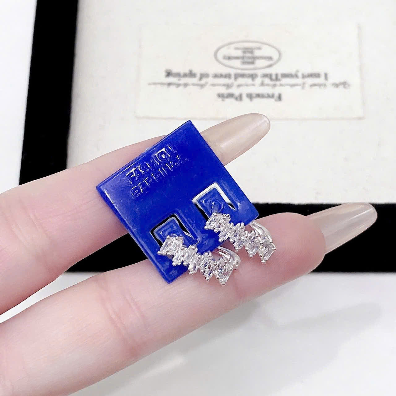 Khuyên tai bạc đa dạng mẫu phù hợp cho mọi style