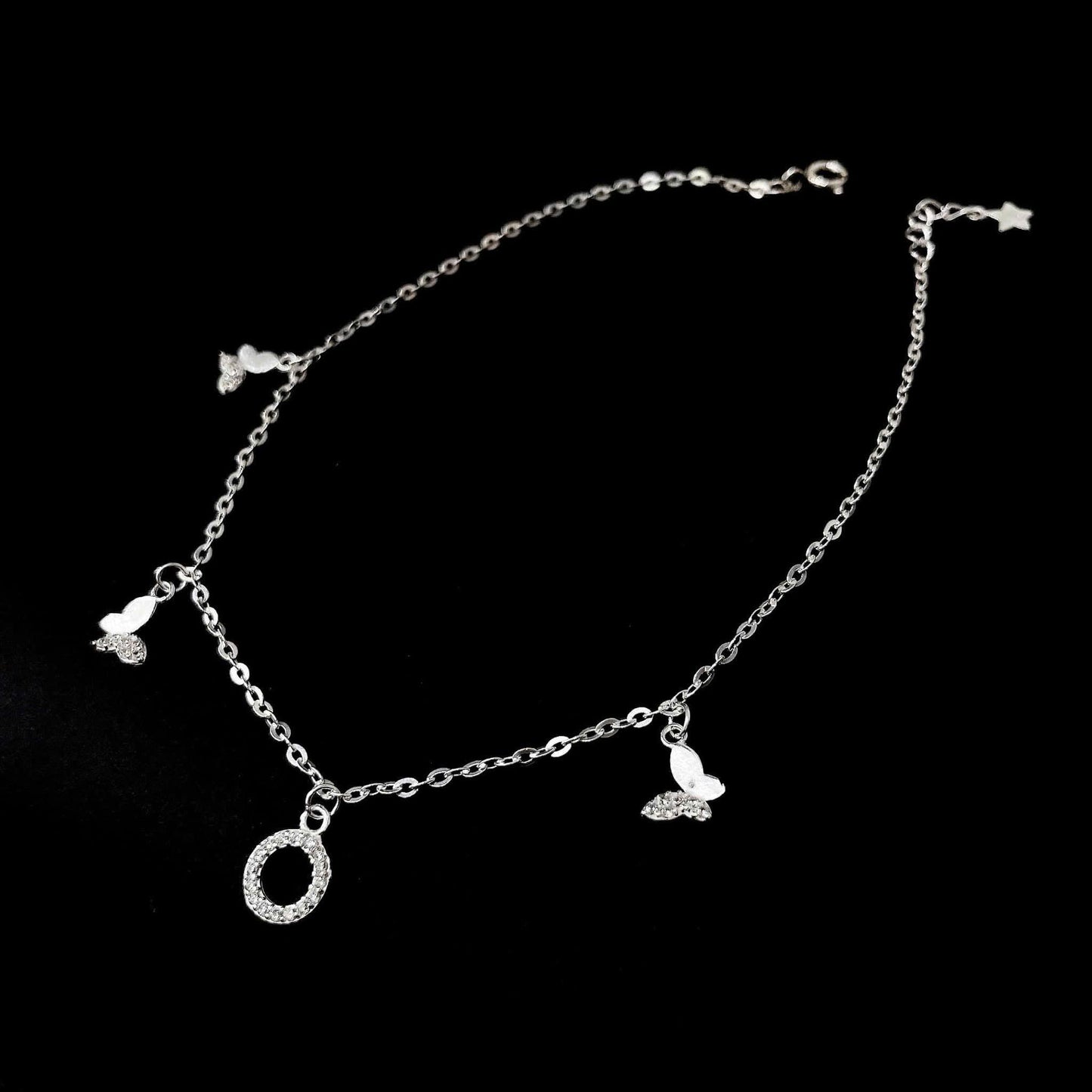 Lắc chân bạc nữ thanh mảnh, dịu dàng