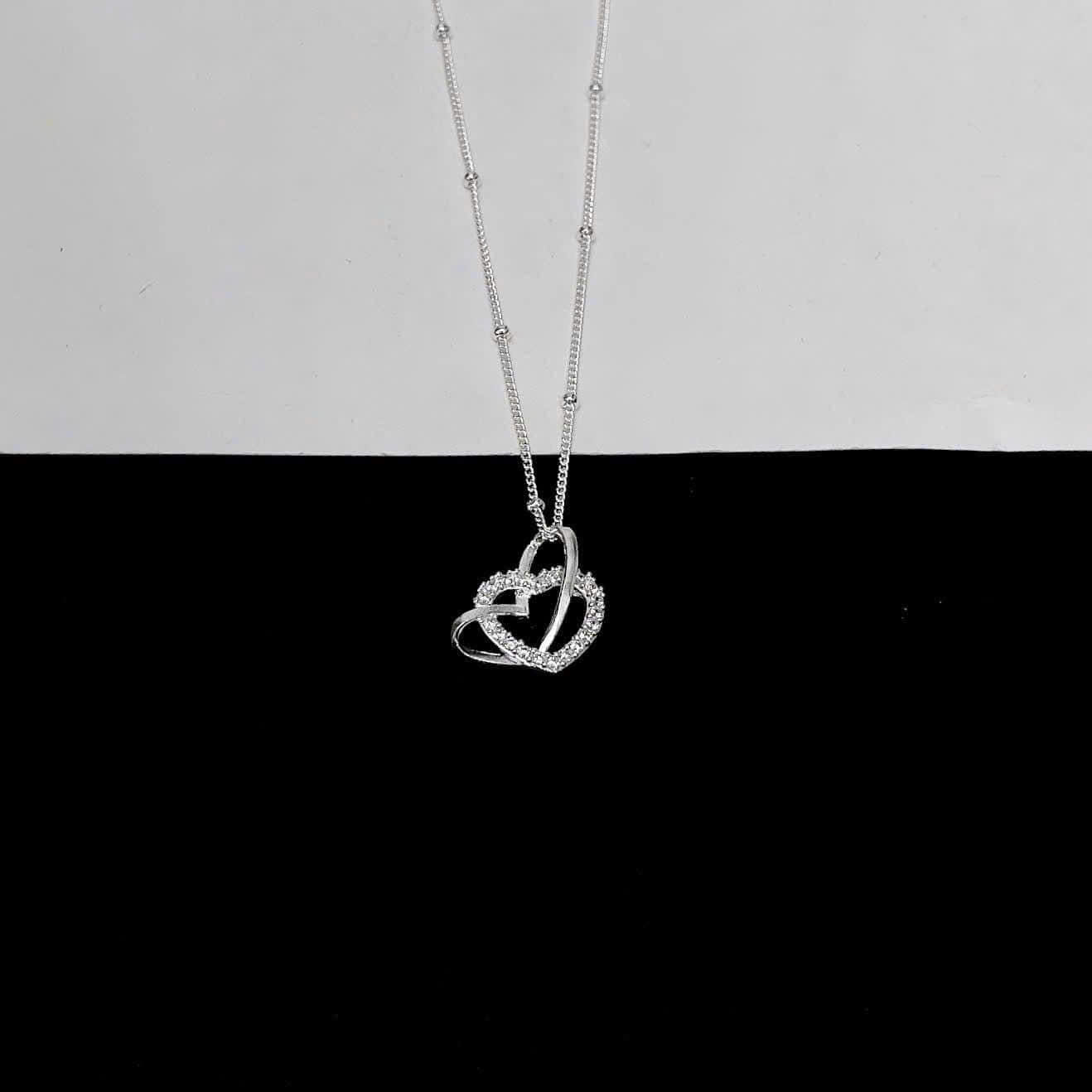 Dây chuyền bạc với mặt charm siêu dễ thương