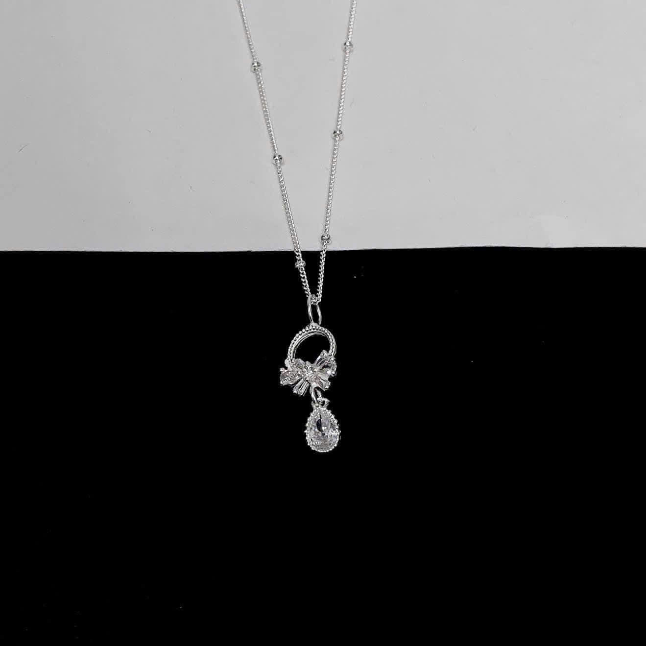 Dây chuyền bạc với mặt charm siêu dễ thương