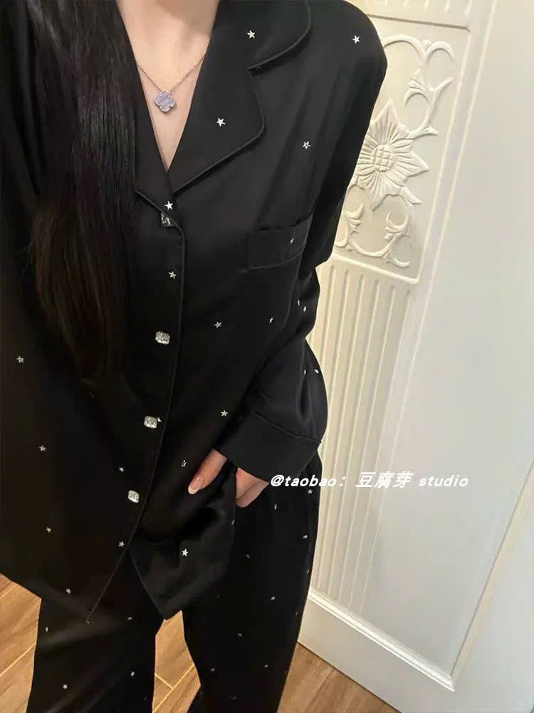 Pijama dài đen ngôi sao tinh tú