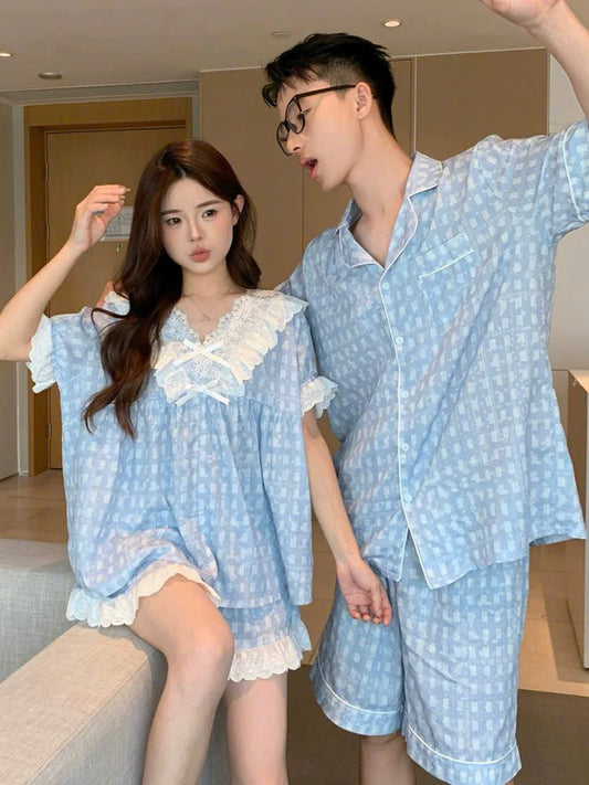 Đồ ngủ đôi caro xanh dương áo V viền ren cho nữ