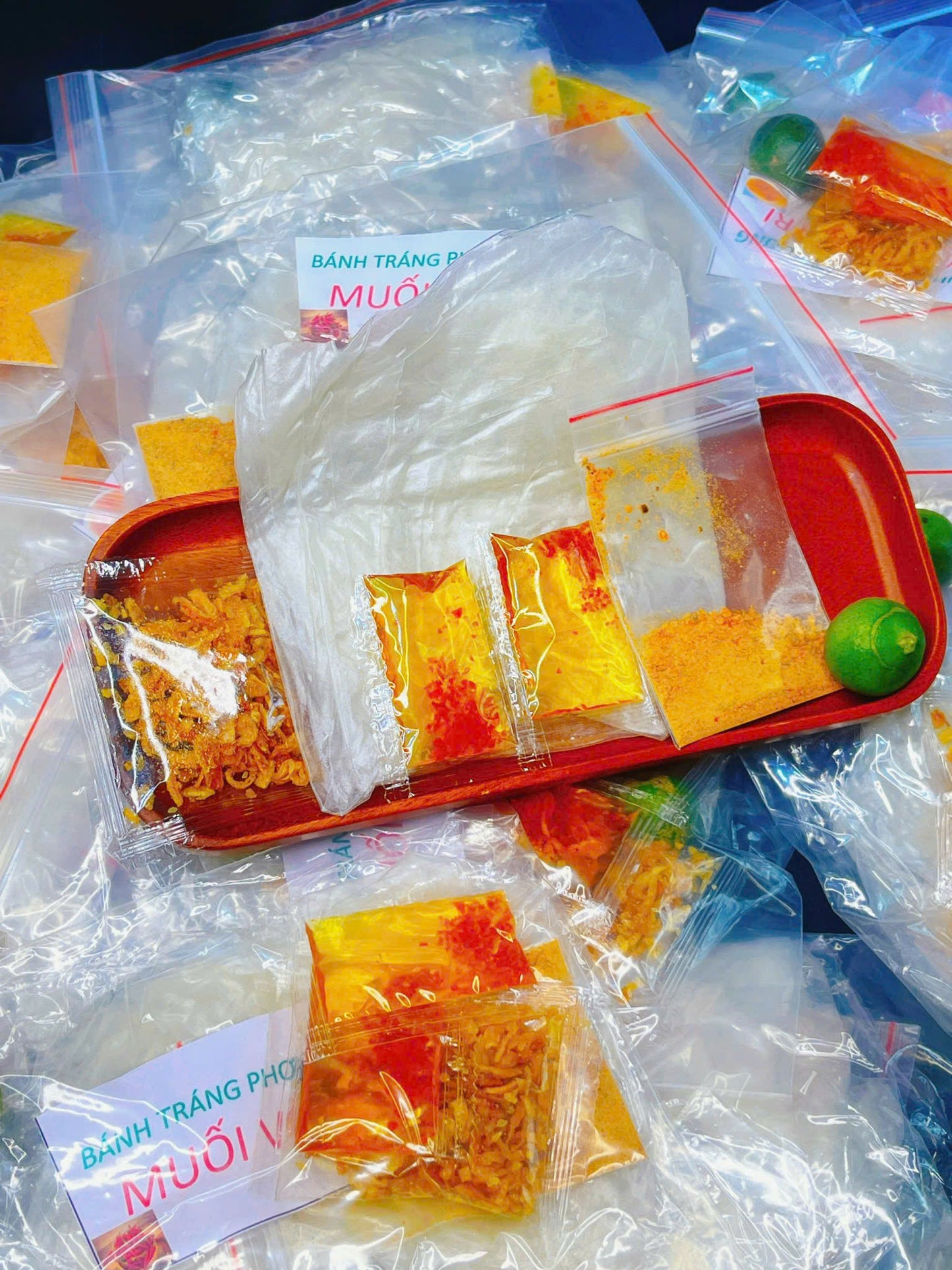 Bánh tráng phơi sương muối vô tri
