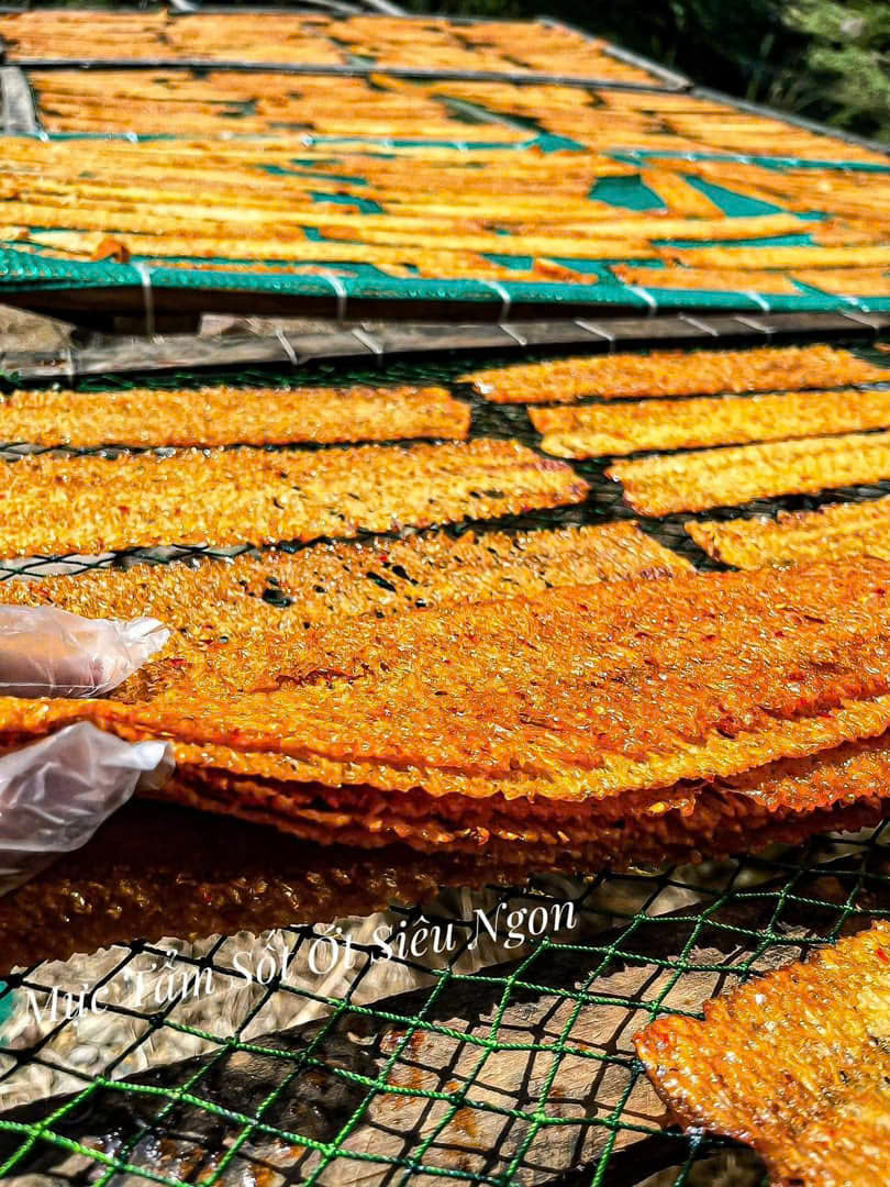 Mực tẩm sốt ớt hộp 300g