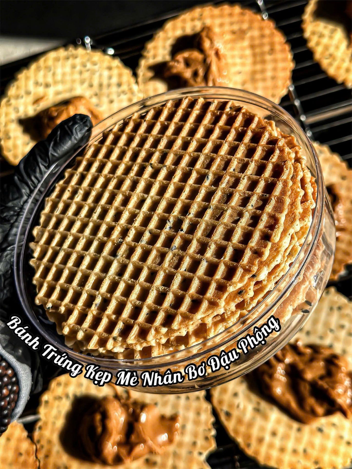 Bánh trứng kẹp mè nhân bơ đậu phộng