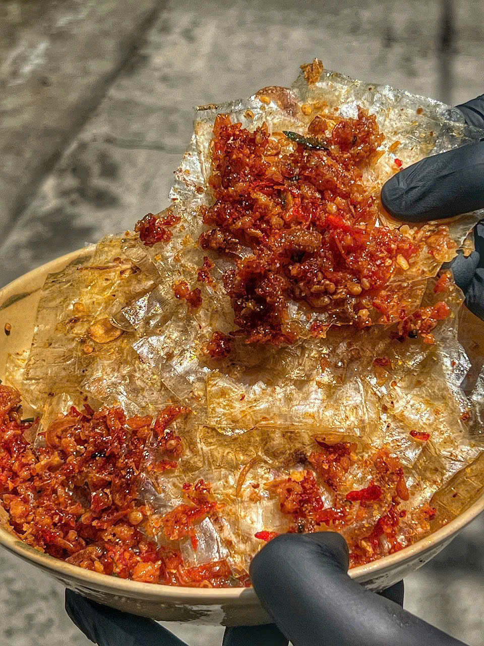 Bánh tráng xike bột giòn lắc - trộn - chấm