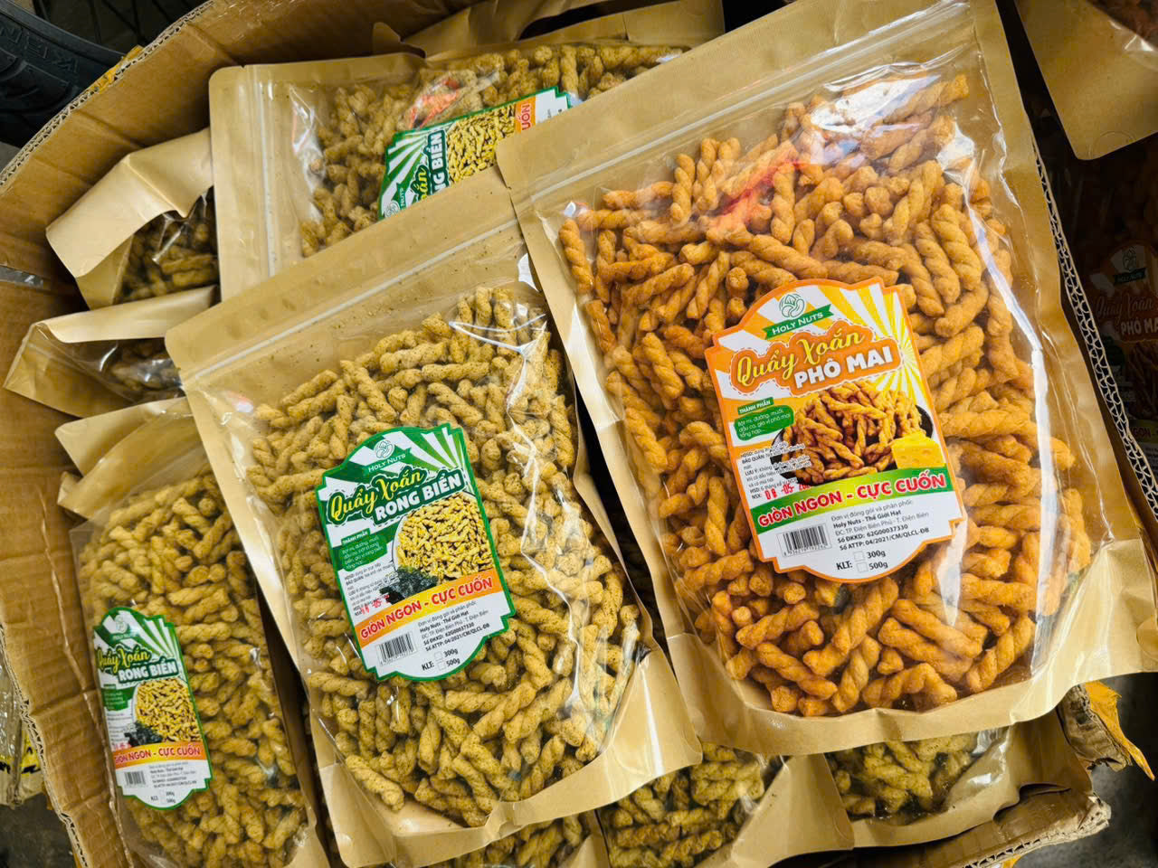 Quẩy xoắn rong biển - phô mai giòn cuốn