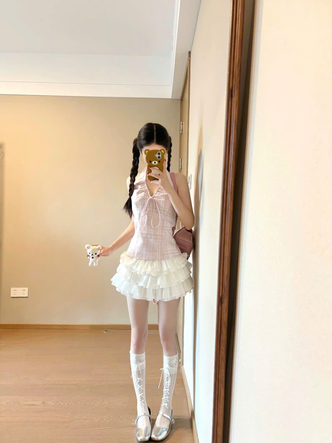 Áo cổ yếm hồng kẻ sọc cột nơ
