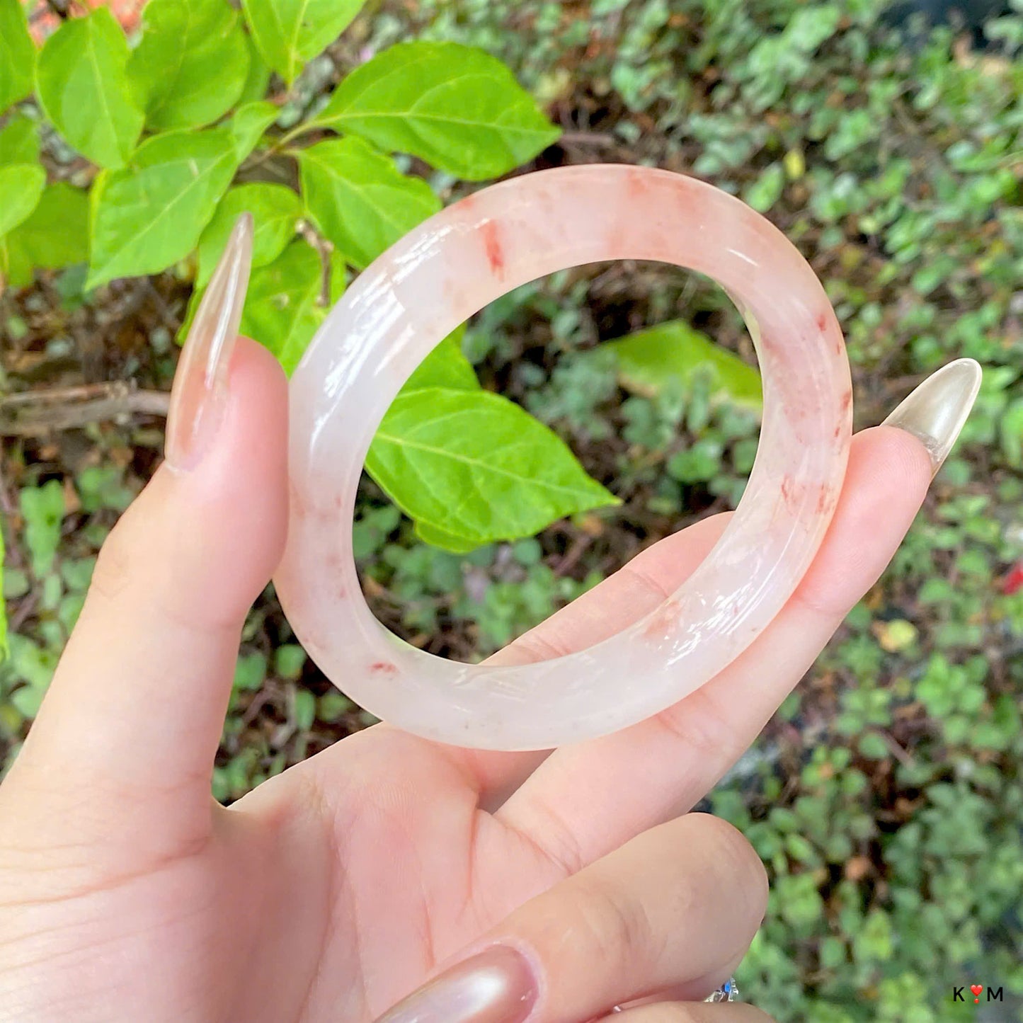 Vòng ngọc đẹp tự nhiên, thuần khiết dịu dàng