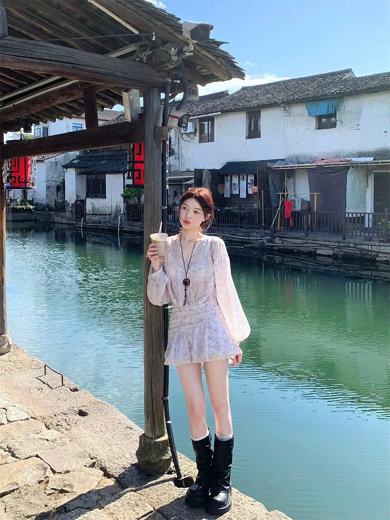 Đầm tay bồng hoa nhí vibe diệu dàng