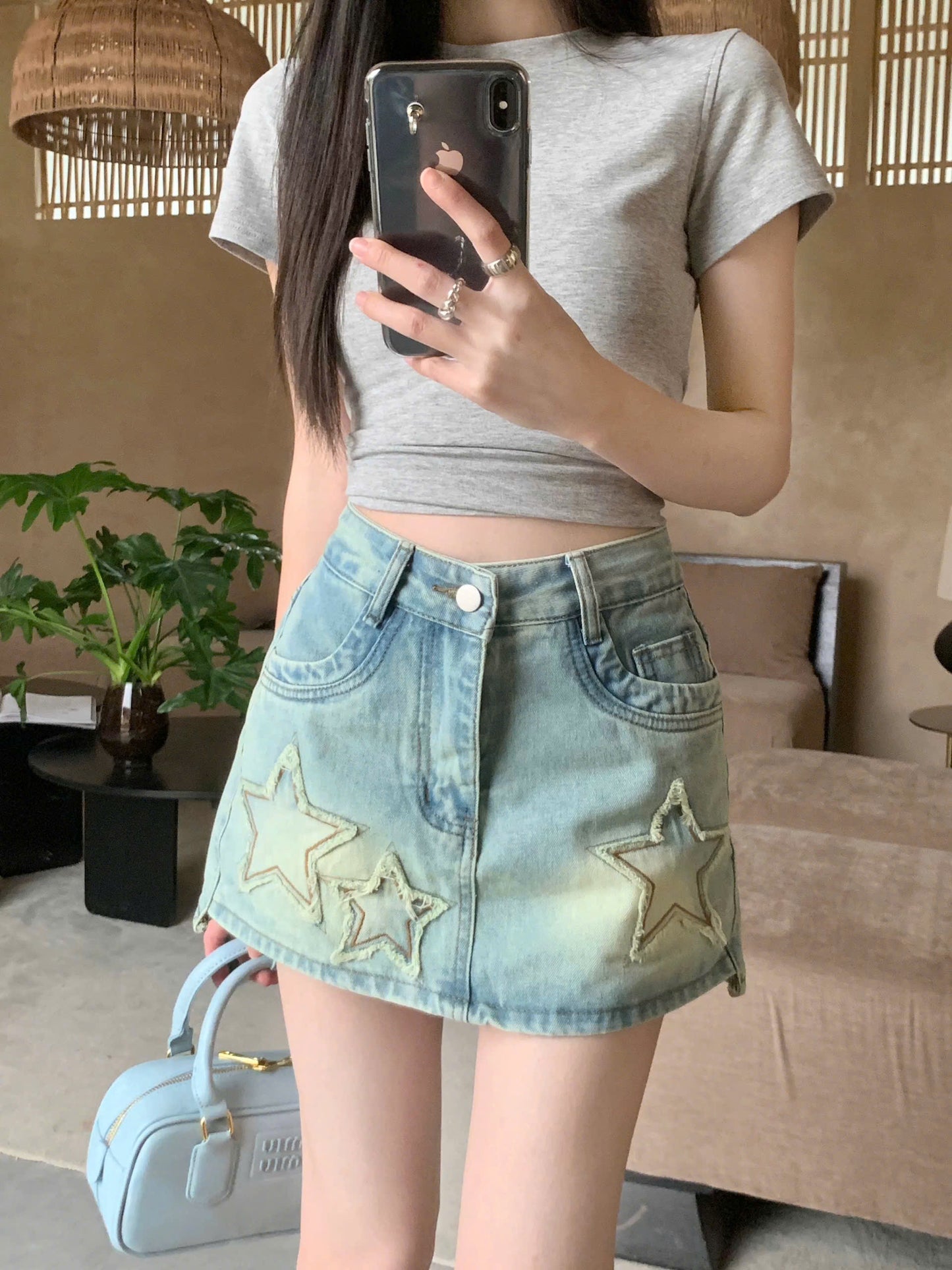 Chân váy jean ngôi sao xinh xinh xịn nét căng