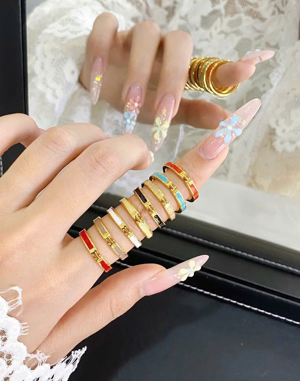 Nhẫn vàng cho nàng