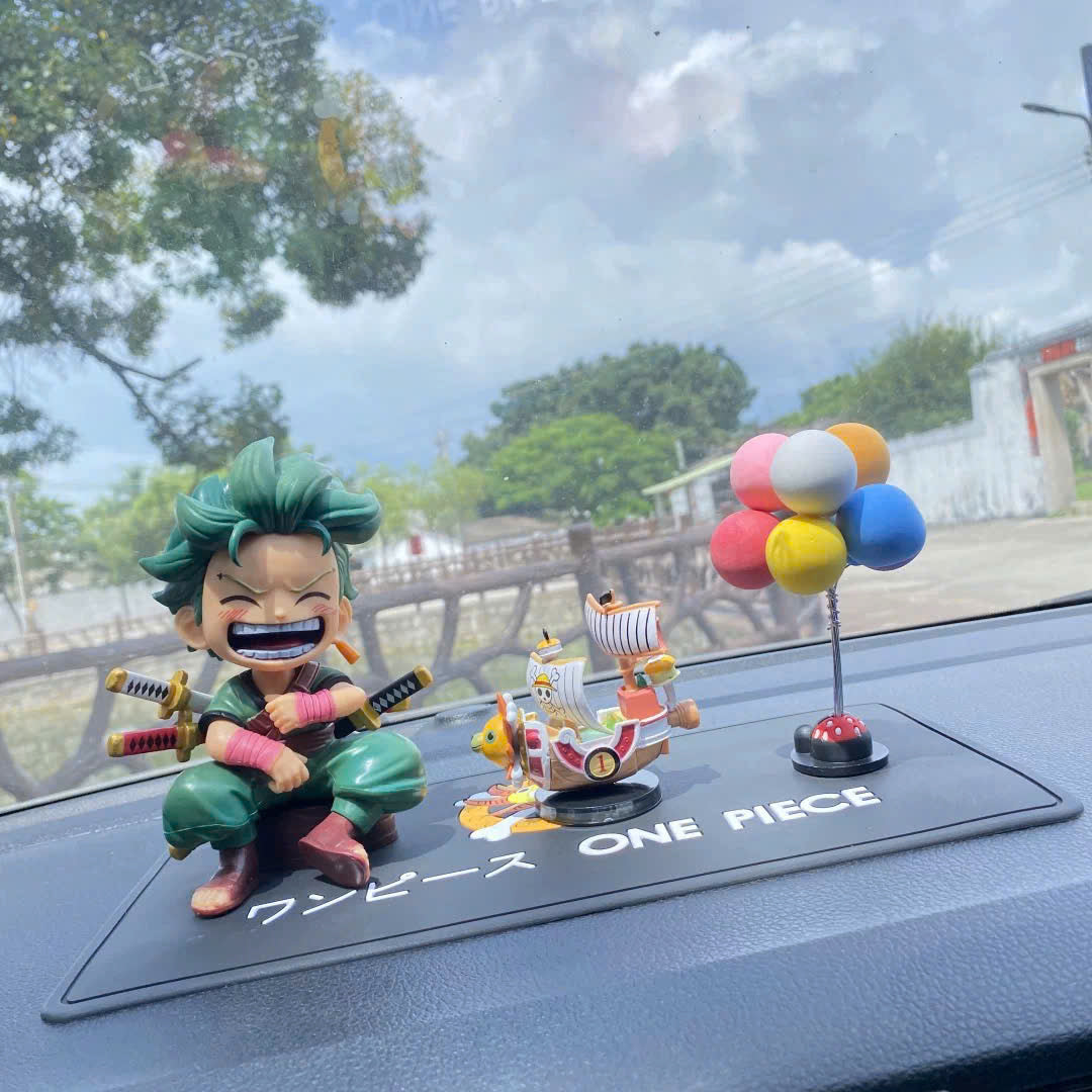 Dán xe hoạt hình One Piece Đảo Hải Tặc chibi dễ thương