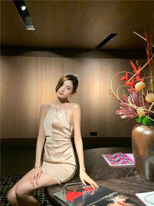Đầm 2 dây ngắn chiết eo tôn dáng