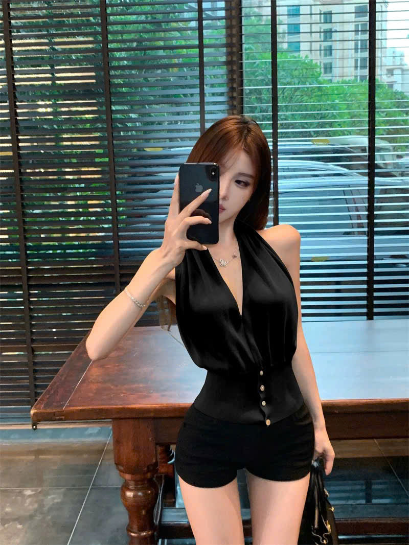Áo cổ yếm freesize cài nút
