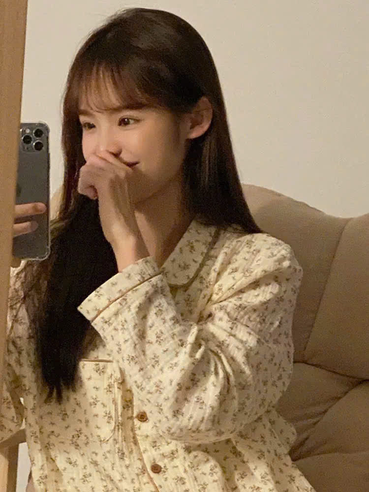 Pijama tay dài quần dài hoa nhí