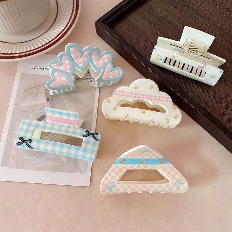 Kẹp càng cua order nhiều mẫu mời nàng chọn