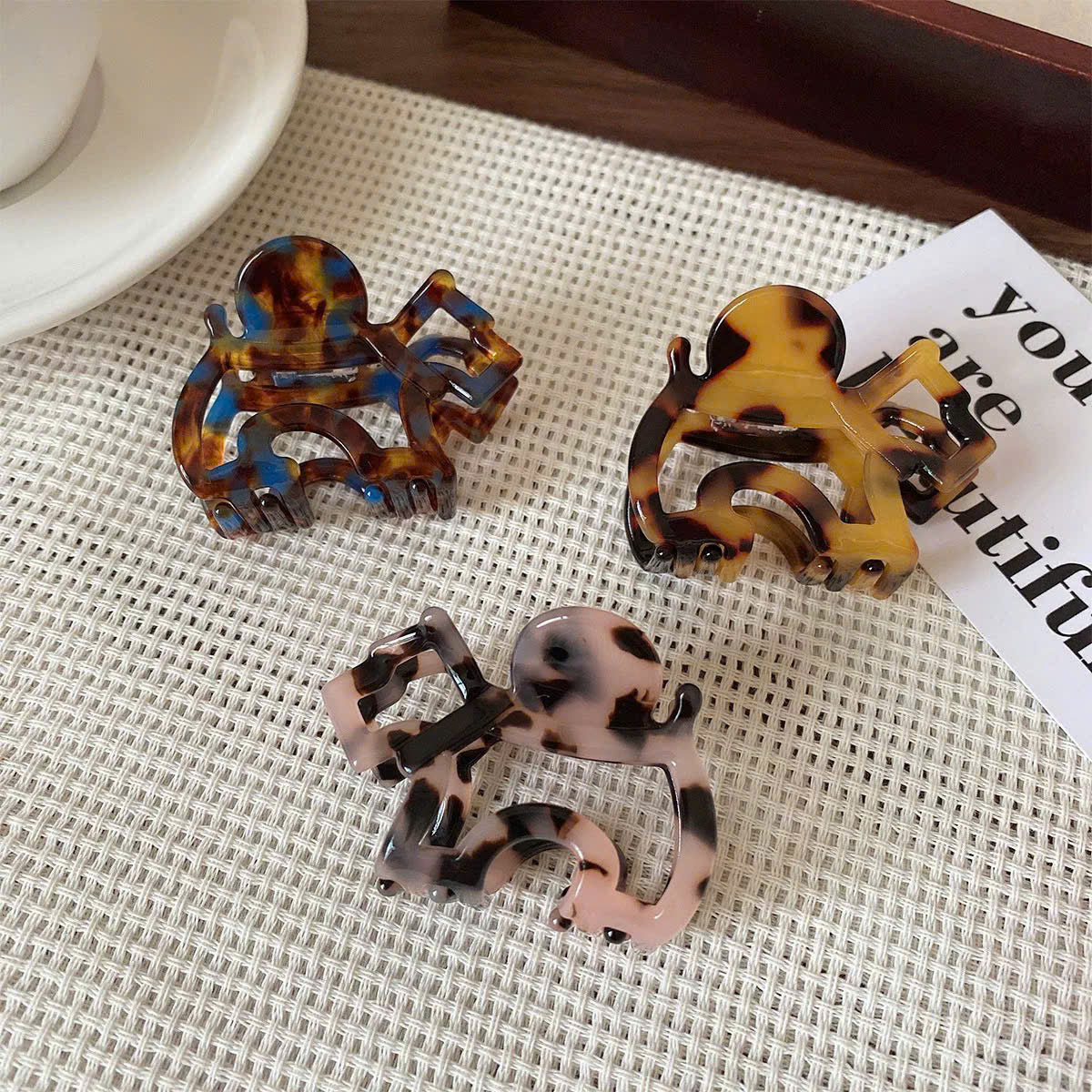 Kẹp càng cua order nhiều mẫu mời nàng chọn